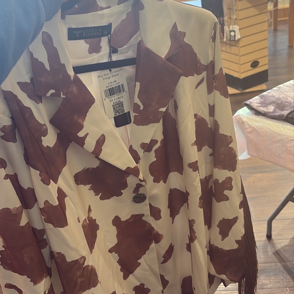 Lucky & Blessed Women's Brown and Cream Blazer